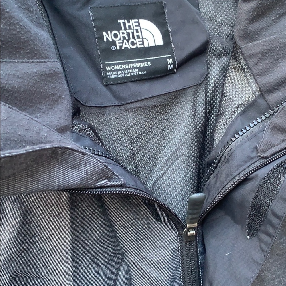North Face M Lined Hooded Jacket. - image 3